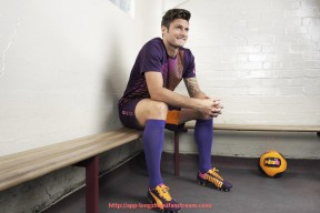 龙珠直播-英超球队狼队是否拥有中国球员?阵容构成分析