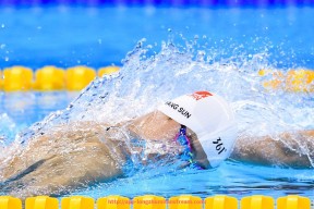 龙珠直播-意甲球队经营不善案例剖析及未来发展趋势